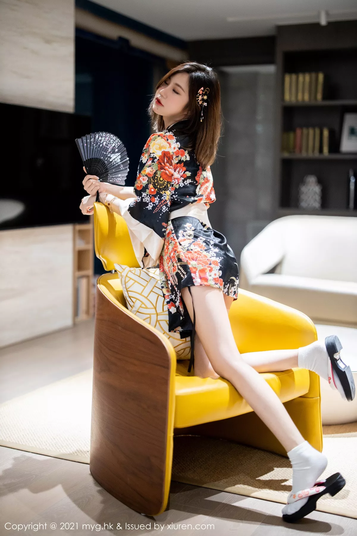 秀人集.com_[MyGirl美媛馆]Vol.501_女神绮里嘉Carina约会男友剧情主题黑色情趣内衣惹火诱惑写真73P