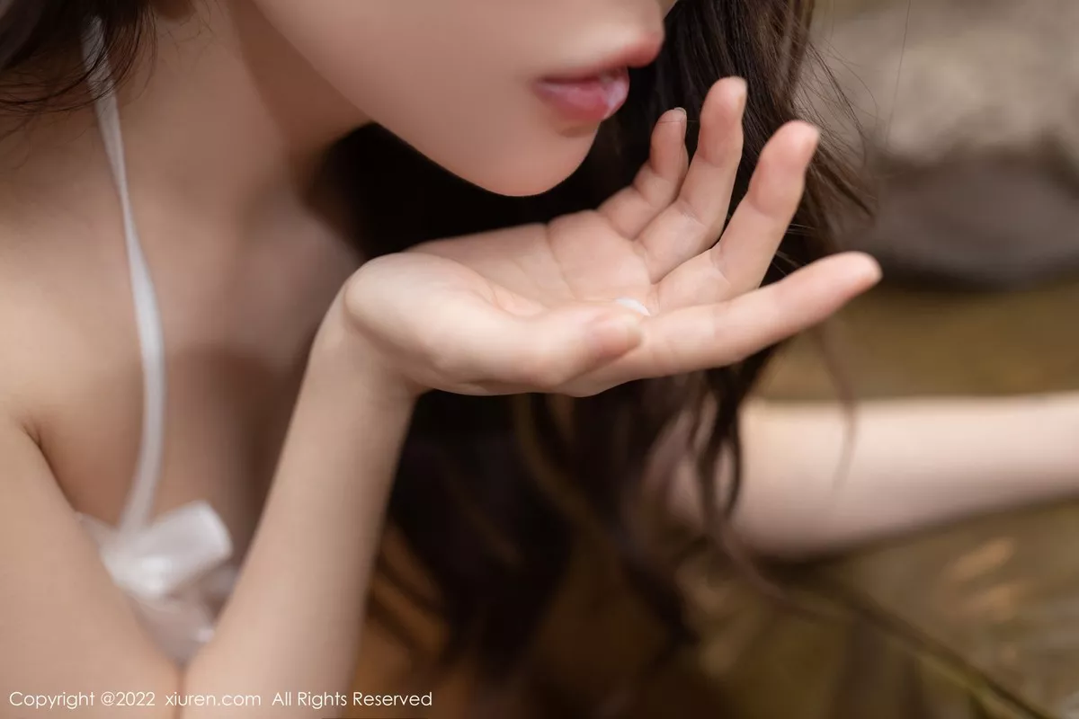 秀人集.com_[XiuRen秀人网]No.5252_模特鱼子酱Fish云南旅拍情节剧情白色蕾丝内裤秀翘臀诱惑写真84P