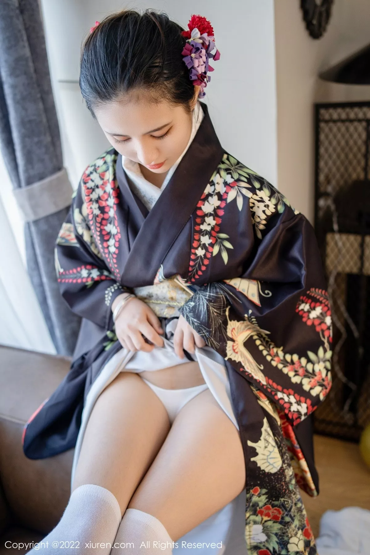 秀人集.com_[XiuRen秀人网]No.5309_模特久久Aimee日系居家和服半脱露白色抹胸内衣秀豪乳诱惑写真62P