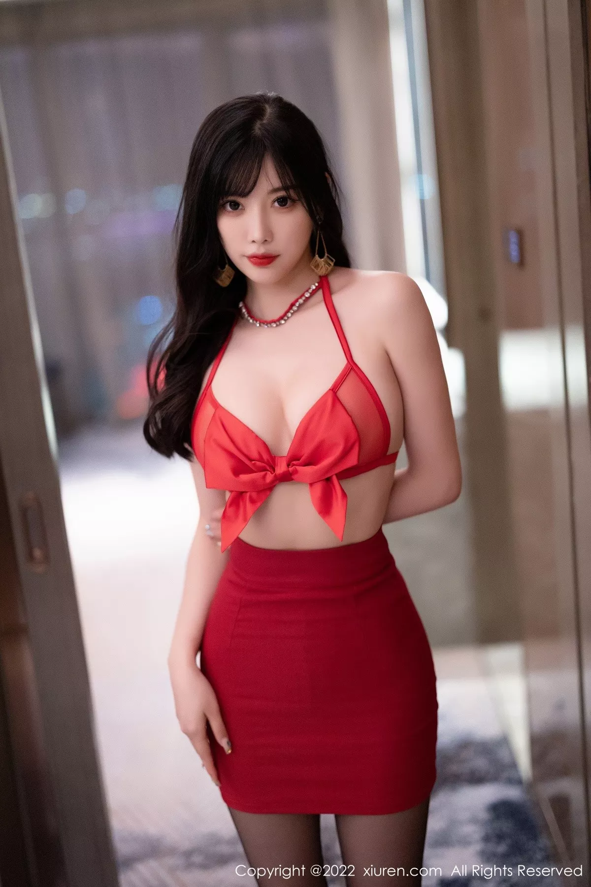 秀人集.com_[XiuRen秀人网]No.5390_女神杨晨晨Yome半脱露轻透蕾丝内衣配超薄无内黑丝诱惑写真82P