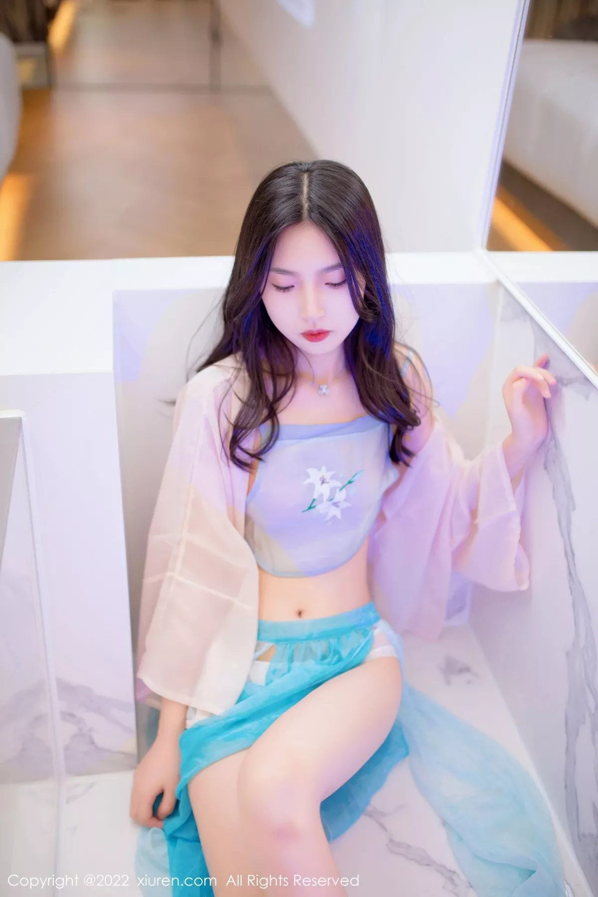 秀人集.com_[XiuRen秀人网]No.5399_新人模特十九九私房多套性感服饰秀曼妙苗条身材迷人诱惑写真117P