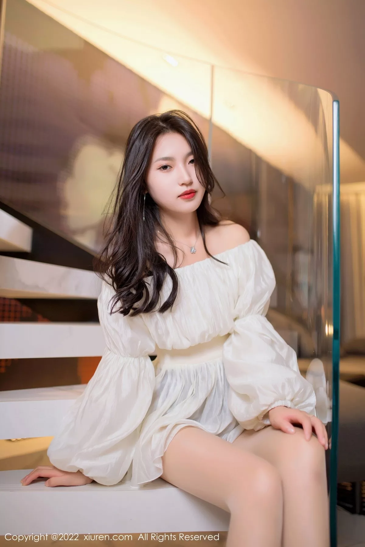 秀人集.com_[XiuRen秀人网]No.5399_新人模特十九九私房多套性感服饰秀曼妙苗条身材迷人诱惑写真117P