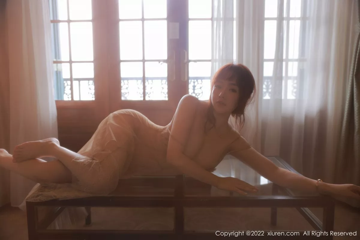 秀人集.com_[XiuRen秀人网]No.5421_模特养乐多DoDo私房性感浅色睡裙透视秀火辣身材极致诱惑写真52P