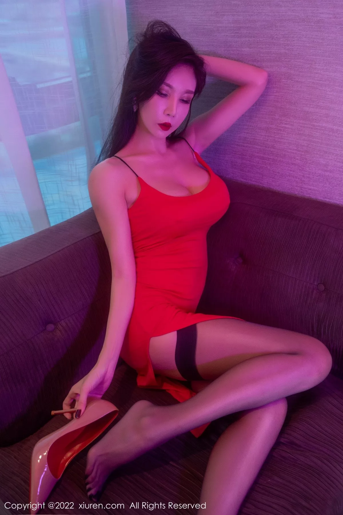 秀人集.com_[XiuRen秀人网]No.5454_模特陈怡曼私房性感红色吊带裙配豹纹内裤秀魔鬼身材诱惑写真63P