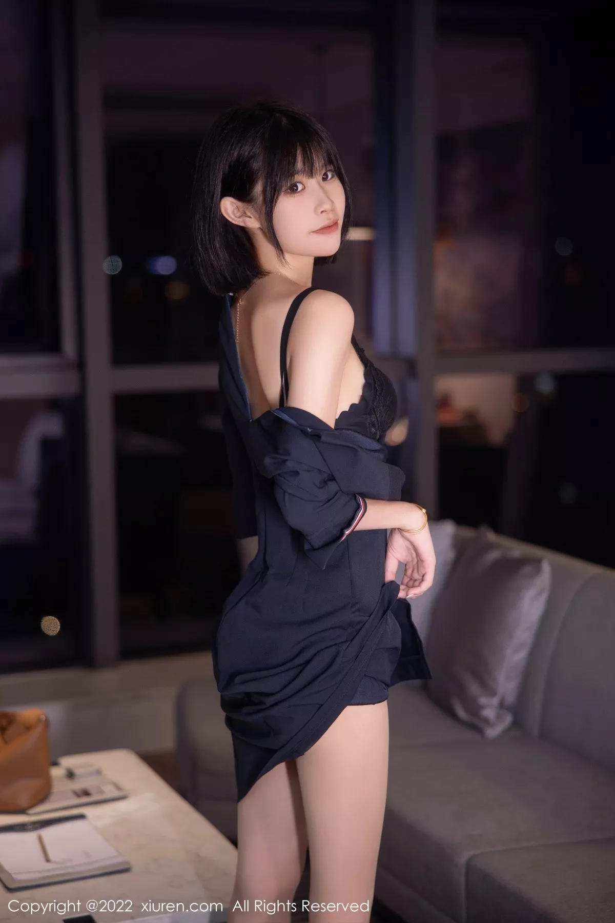 秀人集.com_[XiuRen秀人网]No.5329_模特77qiqi私房半脱露性感蓝色蕾丝内衣配超薄肉丝完美诱惑写真98P