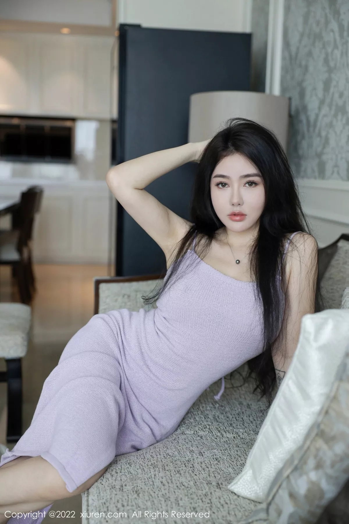 秀人集.com_[XiuRen秀人网]No.5336_女神Manuela玛鲁娜三亚旅拍淡紫色吊带裙秀浑圆翘臀诱惑写真77P