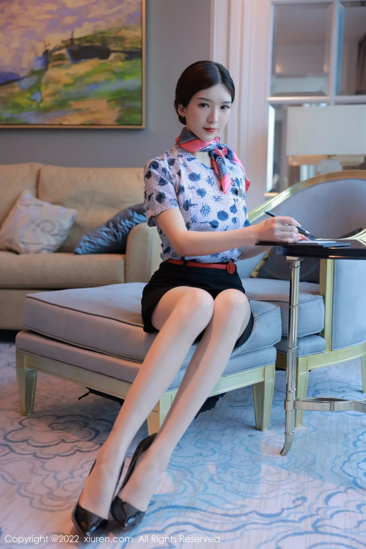 秀人集.com_[XiuRen秀人网]No.5349_模特hebe韩心雨澳门旅拍空姐制服露蕾丝内衣超薄肉丝诱惑写真56P