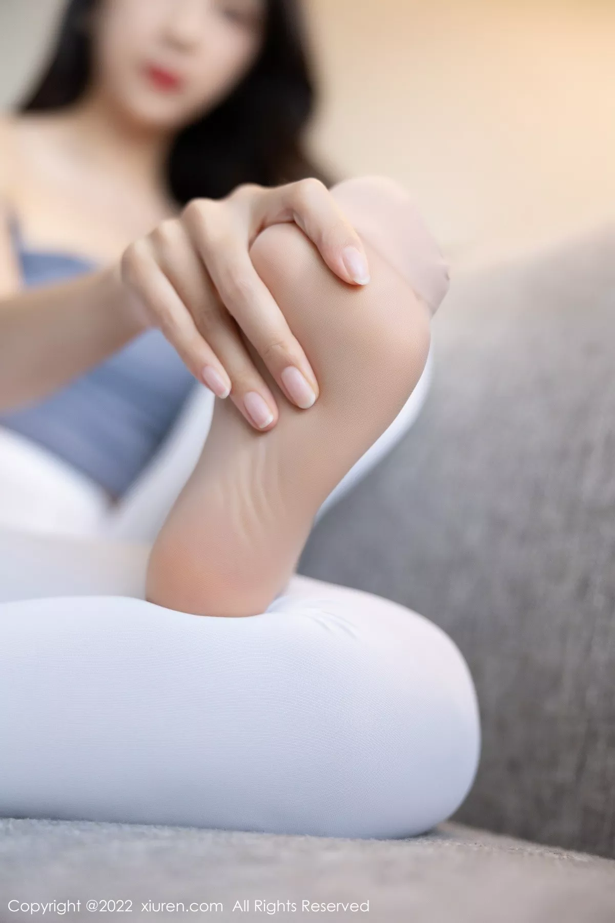 秀人集.com_[XiuRen秀人网]No.5351_模特林乐一性感蓝色收身衣配轻透白色长裤秀苗条身材诱惑写真76P