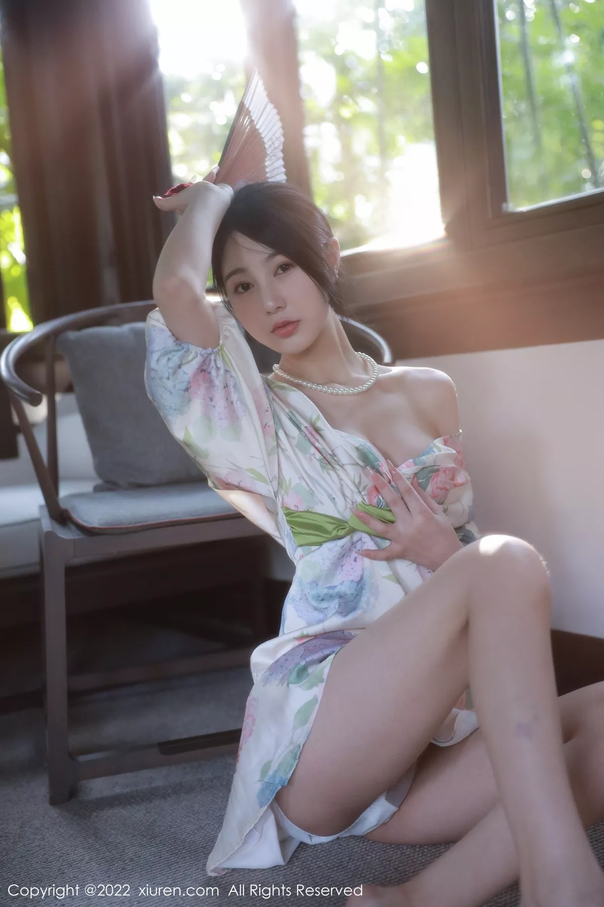 秀人集.com_[XiuRen秀人网]No.5514_模特谢晚晚性感白色带花纹长裙配原色丝袜秀完美身材诱惑写真111P