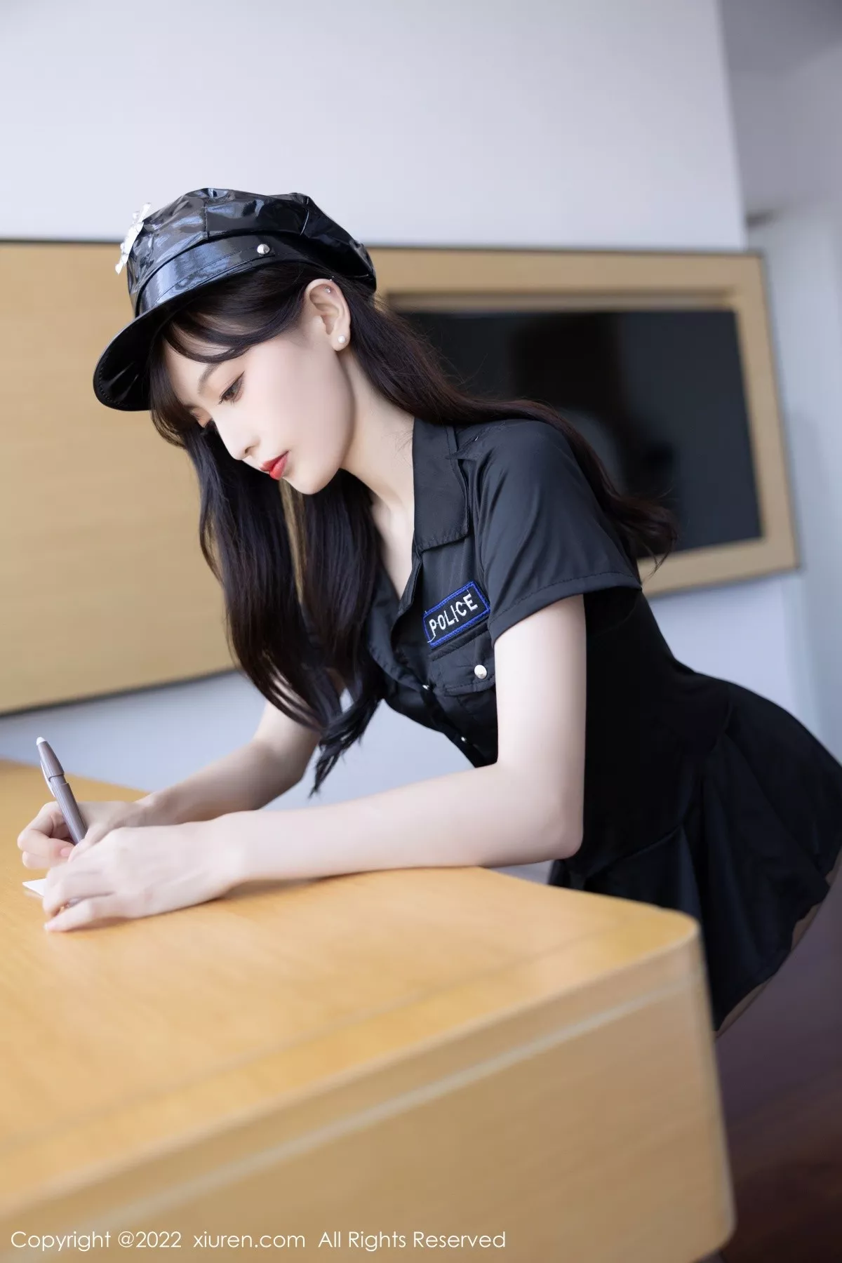 秀人集.com_[XiuRen秀人网]No.5517_模特林星阑脱黑色制服露性感暗绿色蕾丝内衣超薄黑丝诱惑写真88P