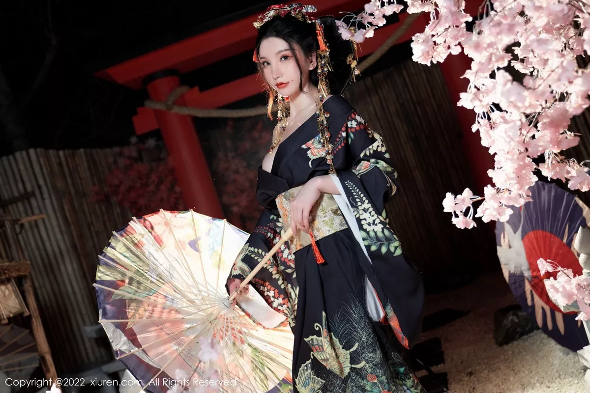 秀人集.com_[XiuRen秀人网]No.5537_女神周于希Sally宽衣解带主题日系风脱和服露翘臀美腿诱惑写真80P