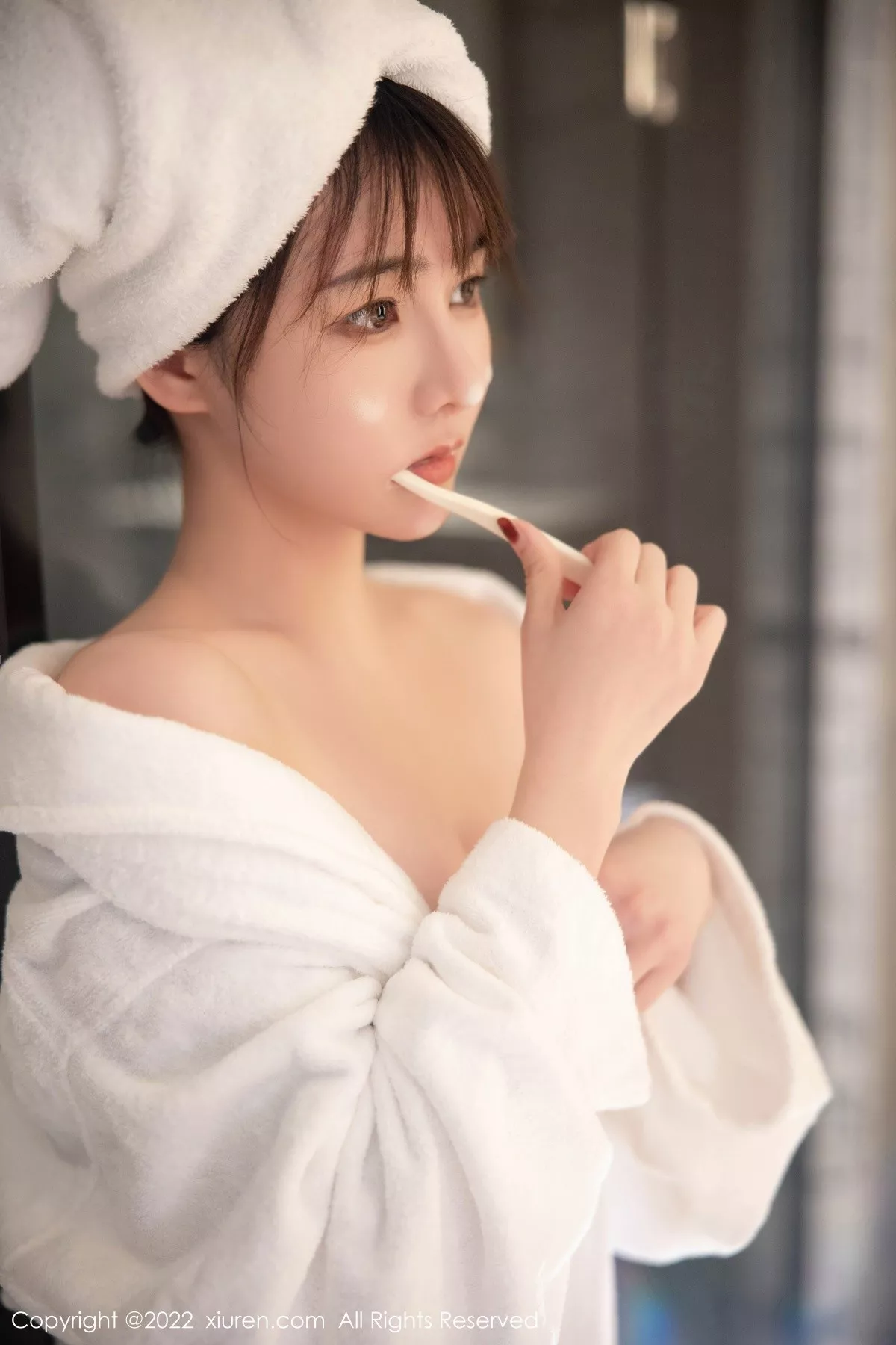 秀人集.com_[XiuRen秀人网]No.5477_模特婠婠么私房浴缸性感深蓝色比基尼湿身泡泡浴撩人诱惑写真76P