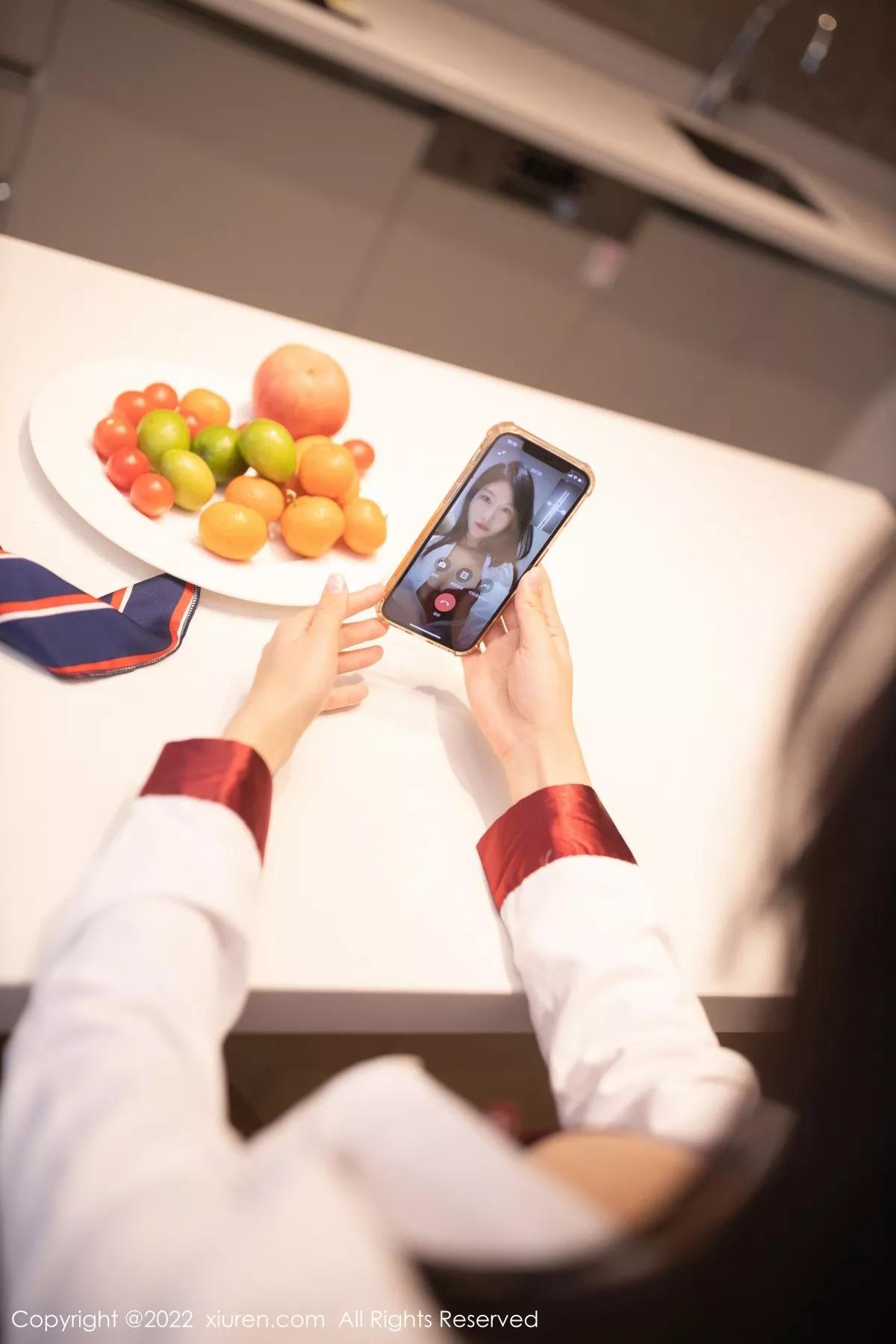 秀人集.com_[XiuRen秀人网]No.5485_模特利世私房性感空姐制服半脱露暗红色蕾丝内衣迷人诱惑写真83P