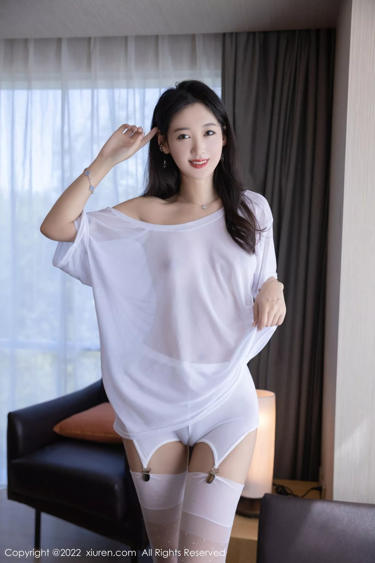 秀人集.com_[XiuRen秀人网]No.5644_模特唐安琪性感白色轻透连衣裙配白丝吊袜秀曼妙身姿诱惑写真83P