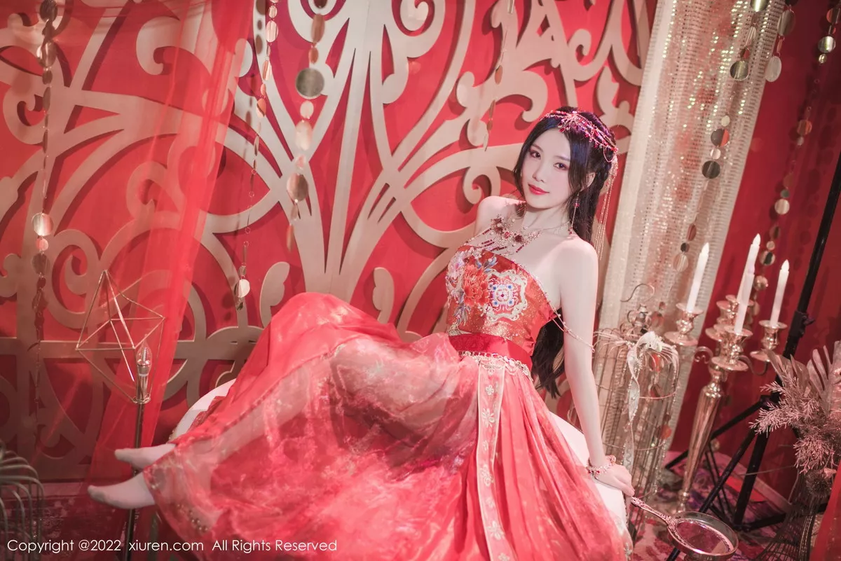秀人集.com_[XiuRen秀人网]No.5699_模特利世性感西域舞娘扮演红色薄纱连衣裙秀曼妙身姿诱惑写真63P