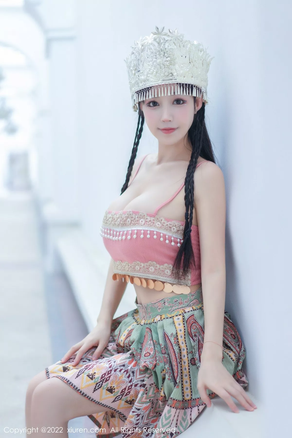 秀人集.com_[XiuRen秀人网]No.5615_女神朱可儿Flora民族服饰装扮性感粉色吊带露傲人豪乳诱惑写真70P