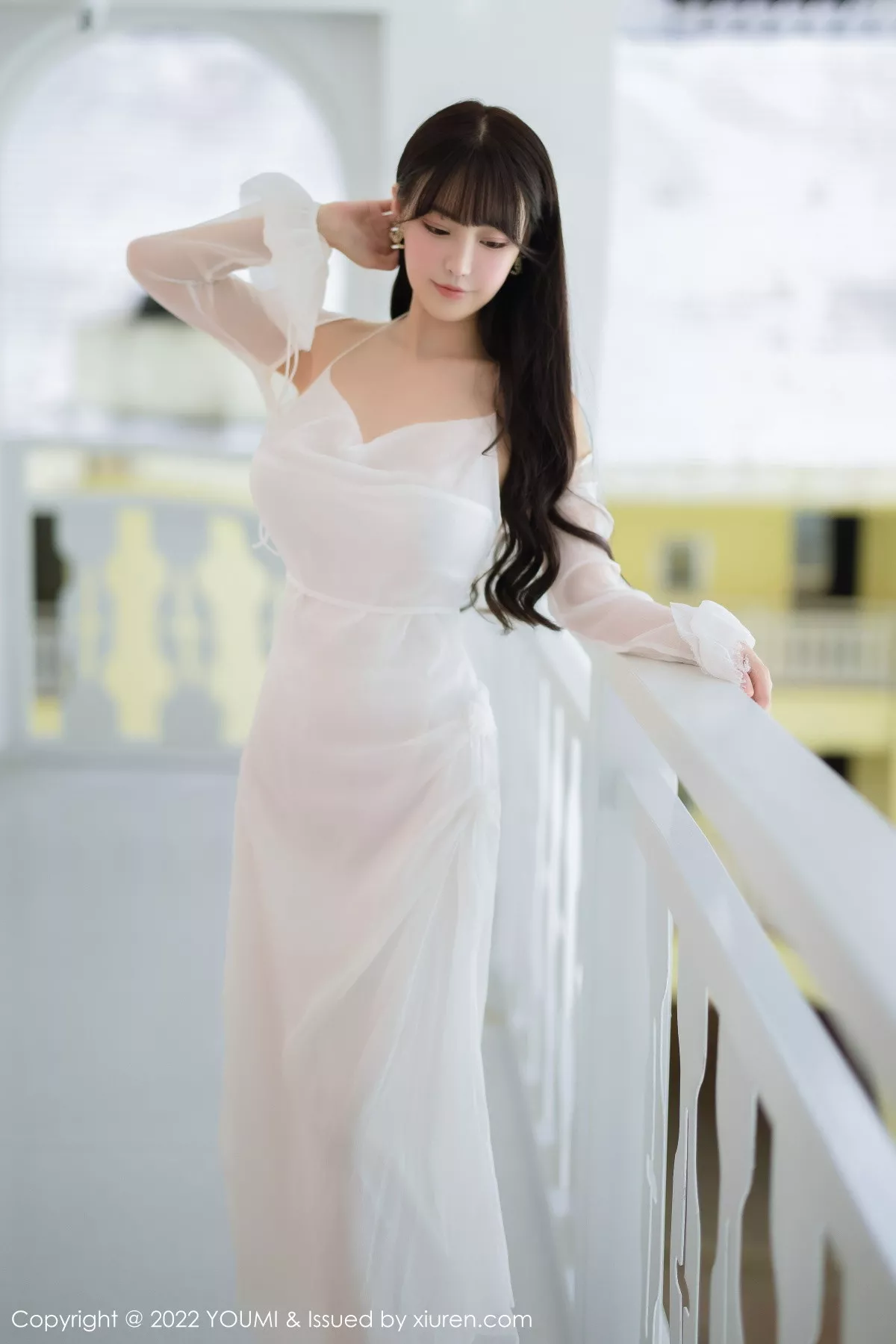 秀人集.com_[YouMi尤蜜荟]Vol.856_女神朱可儿Flora西双版纳旅拍白色连衣长裙配白丝吊袜诱惑写真88P