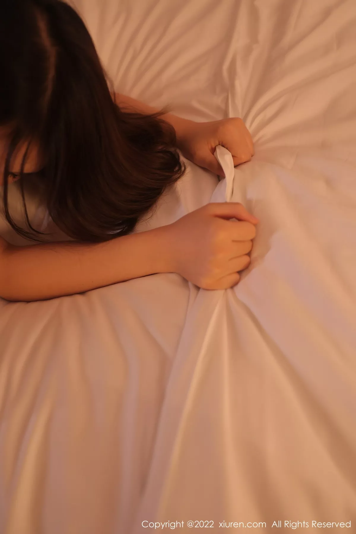 秀人集.com_[XiuRen秀人网]No.5815_模特美羊羊性感制服主题白色上衣配黑短裙露黑色内衣诱惑写真79P