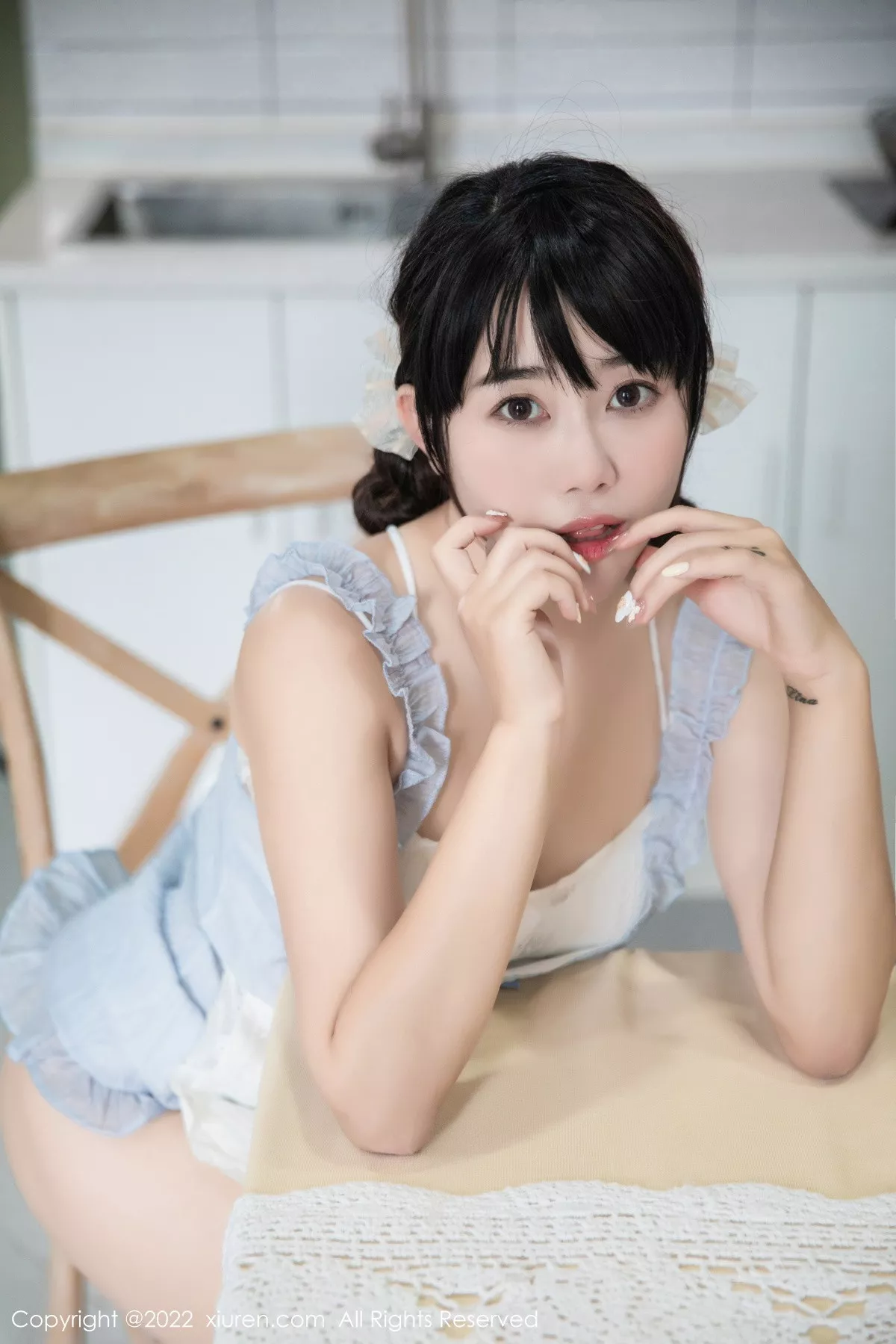 秀人集.com_[XiuRen秀人网]No.5834_模特严利娅Yuliya私房性感浅蓝色女仆服饰秀翘臀美腿诱惑写真53P