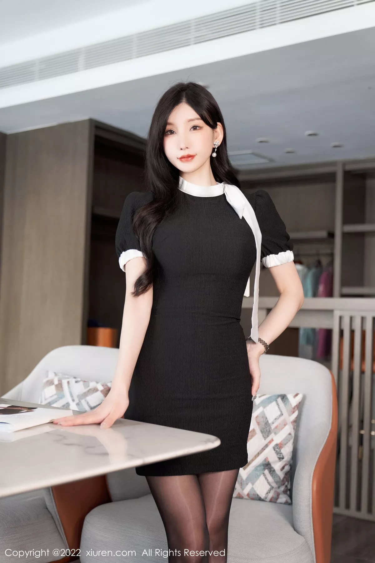 秀人集.com_[XiuRen秀人网]No.5848_女神周于希Sally私房性感蓝色蕾丝内衣配超薄闪亮黑丝魅惑写真102P