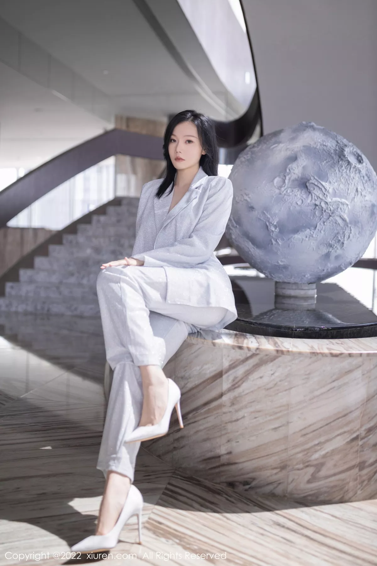 秀人集.com_[XiuRen秀人网]No.5859_模特安然anran脱银色西服露性感银色内衣秀完美身材诱惑写真76P