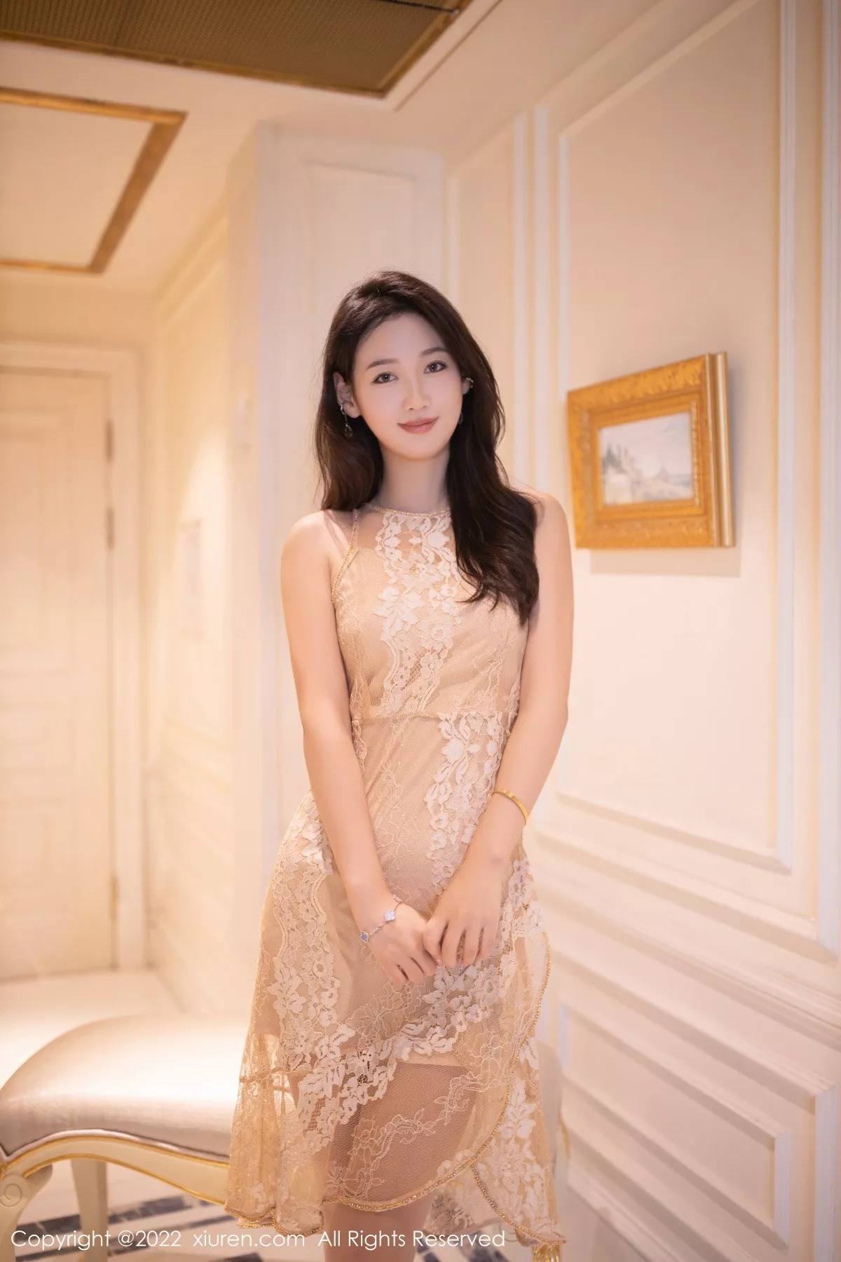 秀人集.com_[XiuRen秀人网]No.5954_模特唐安琪性感金色蕾丝礼裙配开档肉丝秀曼妙身姿诱惑写真80P
