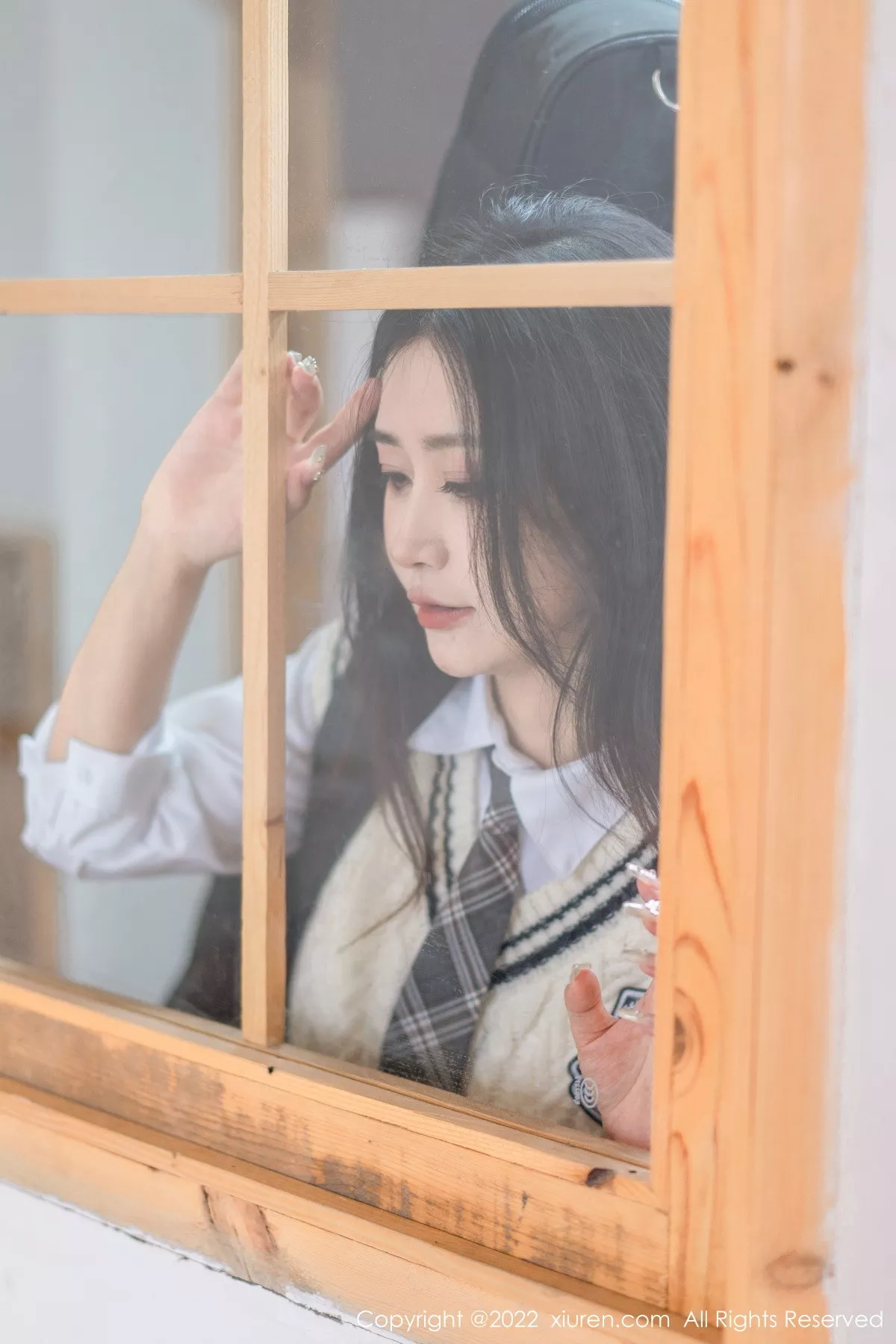 秀人集.com_[XiuRen秀人网]No.5970_模特Laura阿姣性感学妹短裙制服露白色内衣秀曼妙身姿迷人写真99P