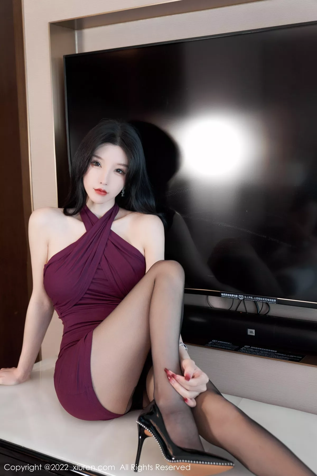 秀人集.com_[XiuRen秀人网]No.5980_女神周于希Sally性感紫色连衣裙配超薄黑丝秀白嫩肌肤迷人写真83P