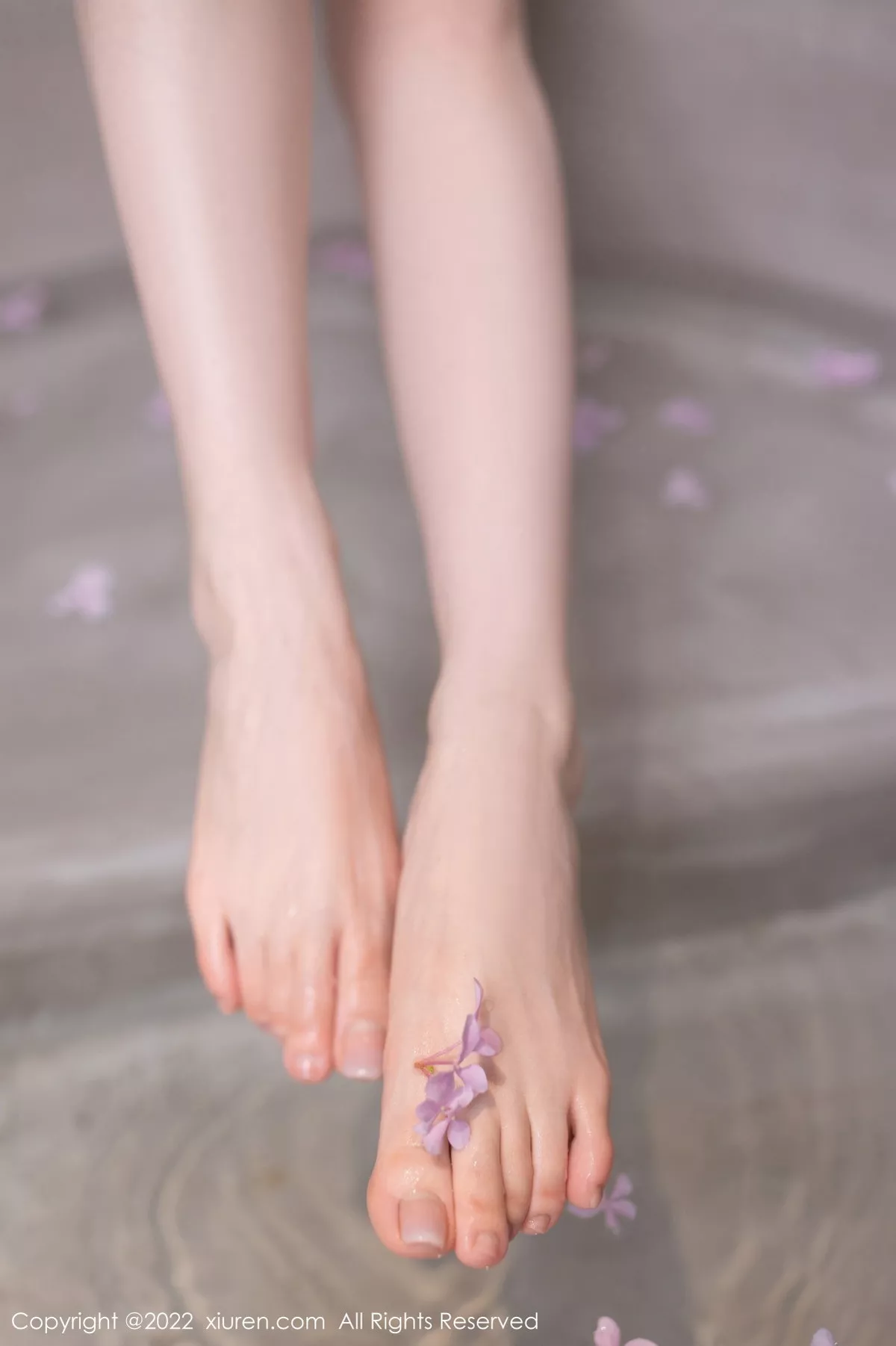 秀人集.com_[XiuRen秀人网]No.5979_模特鱼子酱Fish四季拍摄主题性感吊裙系列秀完美身材诱惑写真73P