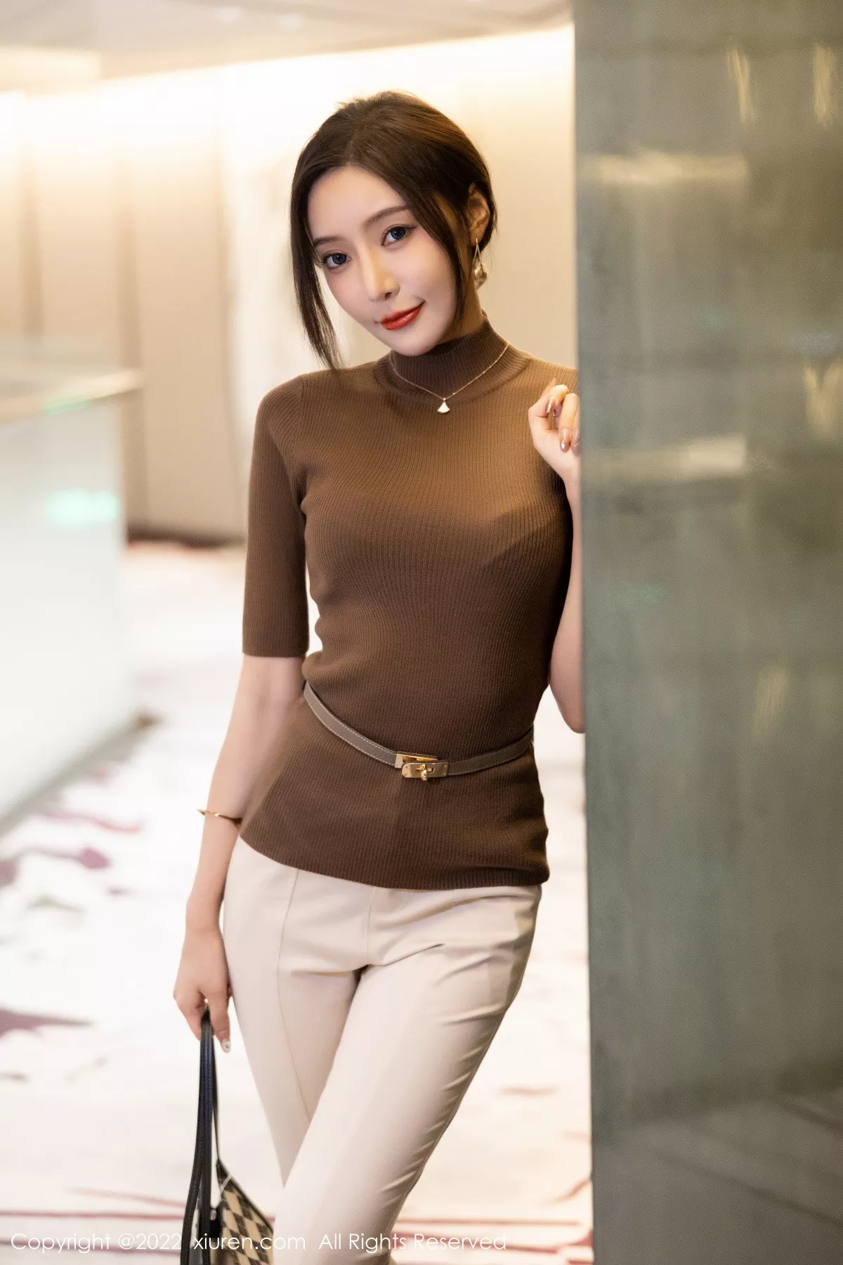 秀人集.com_[XiuRen秀人网]No.5978_女神王馨瑶yanni私房半脱露性感蓝色内衣配超薄无内肉丝诱惑写真81P