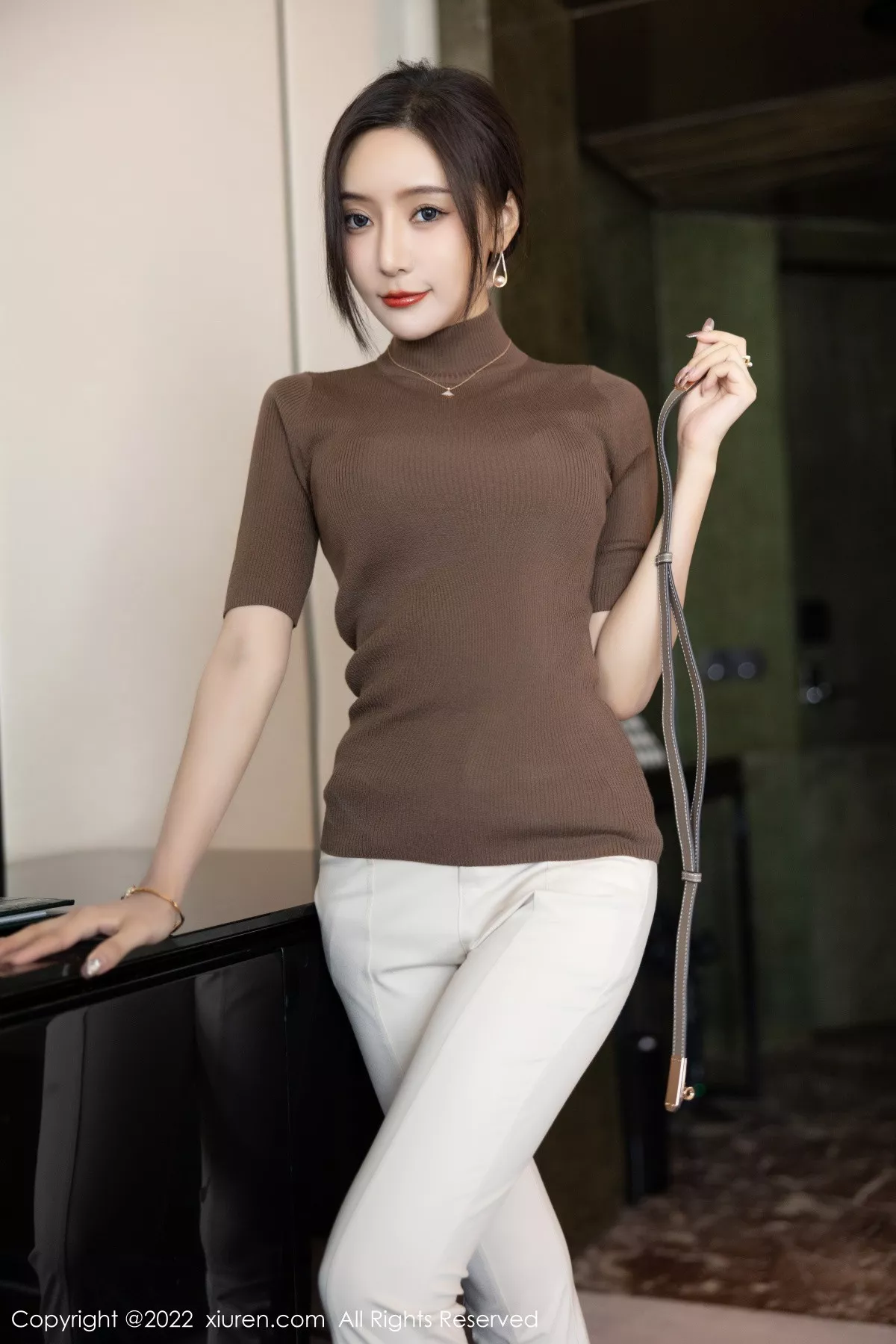 秀人集.com_[XiuRen秀人网]No.5978_女神王馨瑶yanni私房半脱露性感蓝色内衣配超薄无内肉丝诱惑写真81P