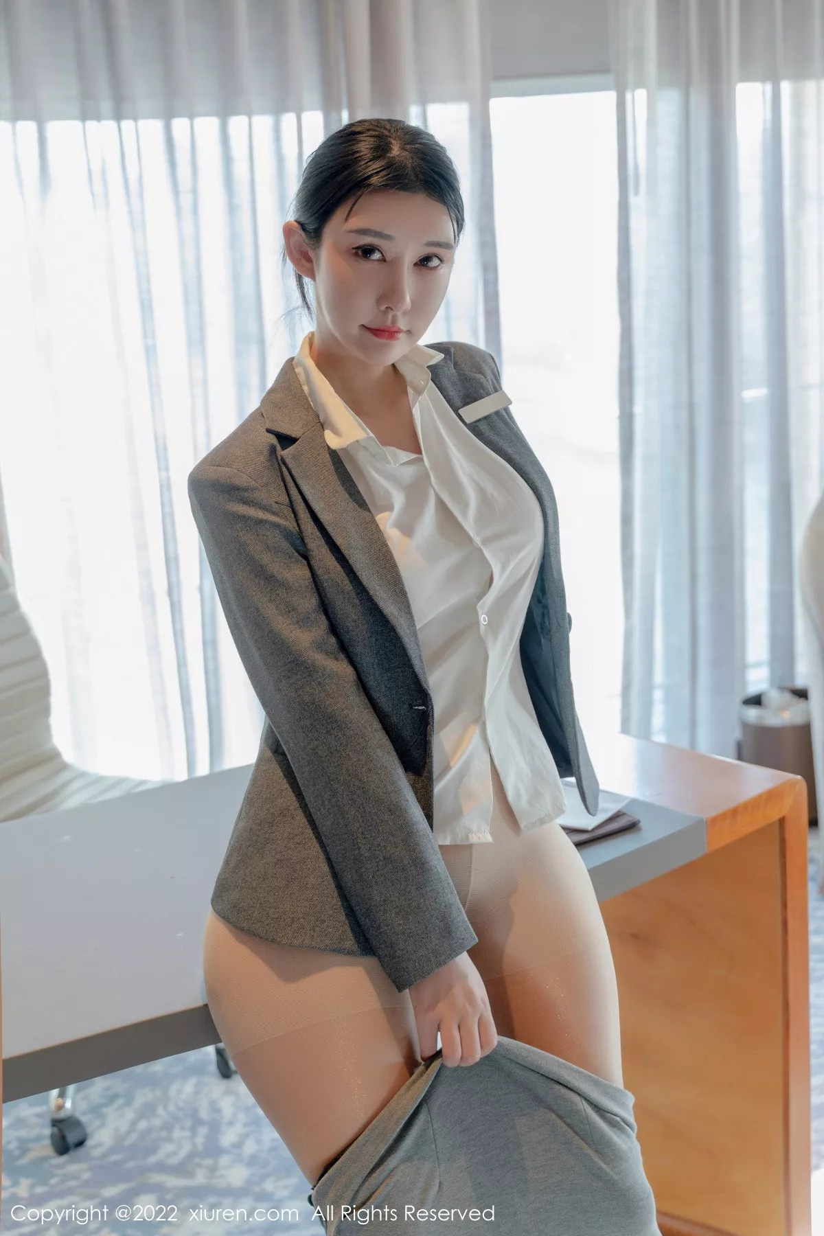 秀人集.com_[XiuRen秀人网]No.6054_模特夏沫沫tifa私人秘书主题白衬衣配超薄无内肉丝惹火诱惑写真64P