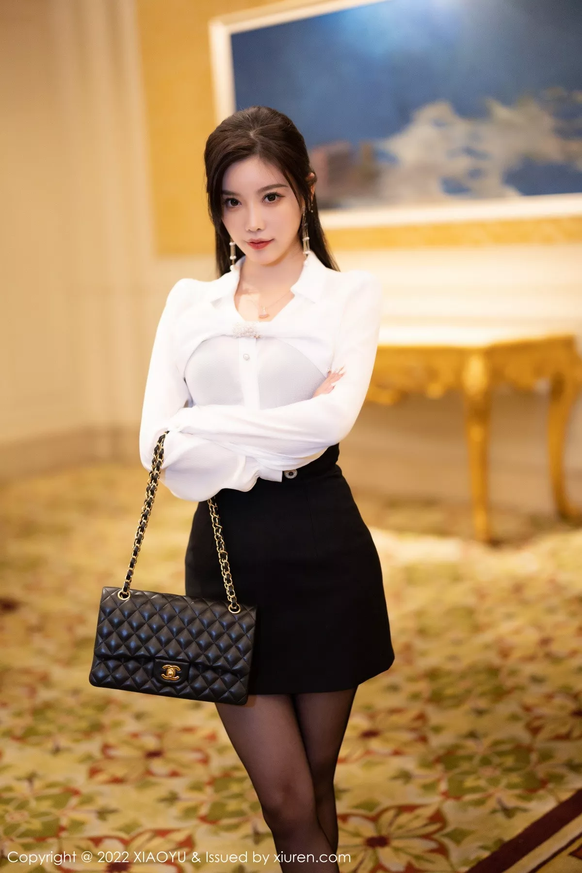 秀人集.com_[XiaoYu画语界]Vol.936_女神杨晨晨Yome性感白T配黑短裙露蓝色内衣超薄黑丝诱惑写真82P