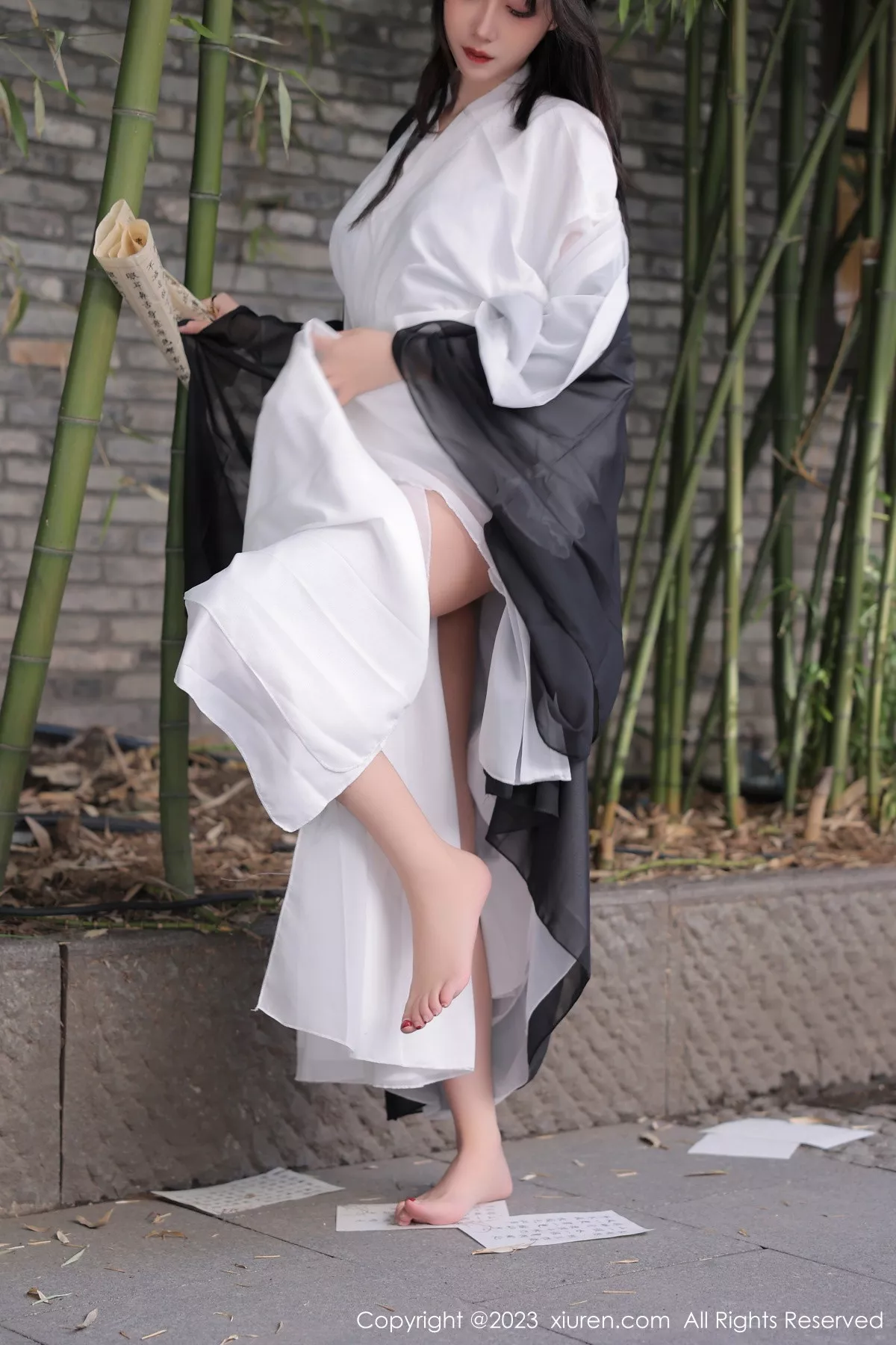 秀人集.com_[XiuRen秀人网]No.6094_模特玥儿玥er海南旅拍脱白色古装服饰露性感内衣撩人诱惑写真55P