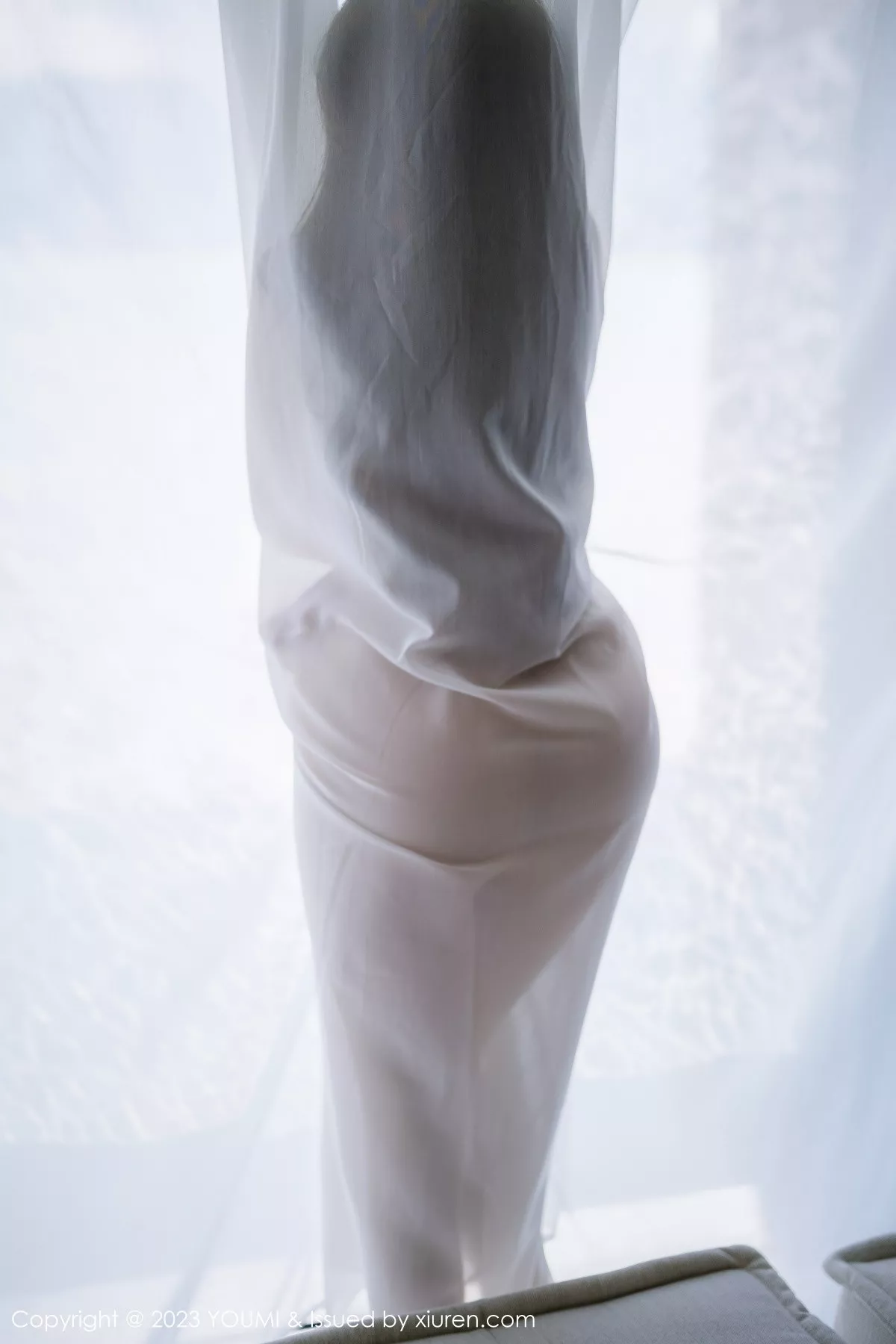 秀人集.com_[YouMi尤蜜荟]Vol.887_女神Carol周妍希大理旅拍黑色网纱连衣长裙秀完美身材诱惑写真80P