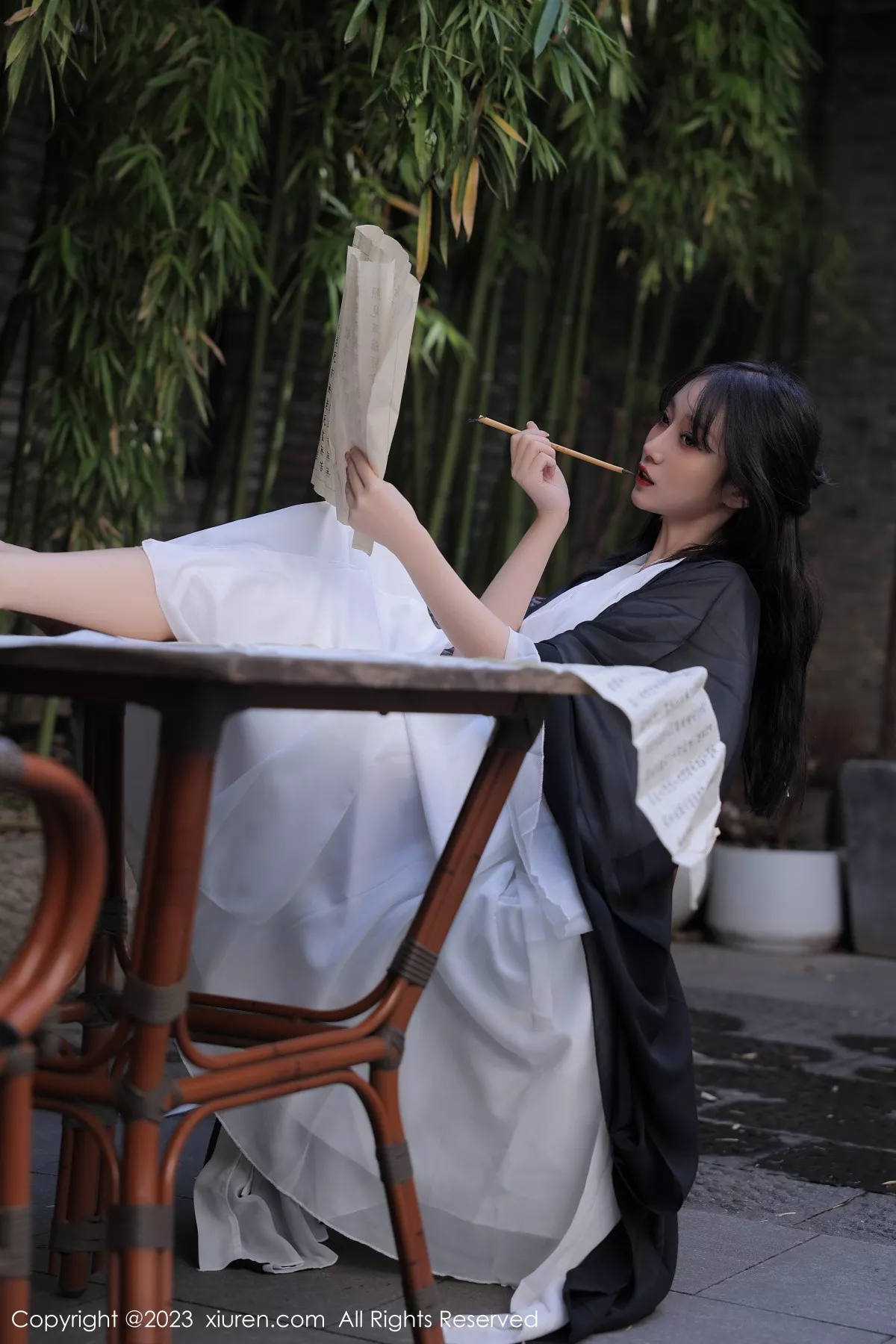 秀人集.com_[XiuRen秀人网]No.6094_模特玥儿玥er海南旅拍脱白色古装服饰露性感内衣撩人诱惑写真55P