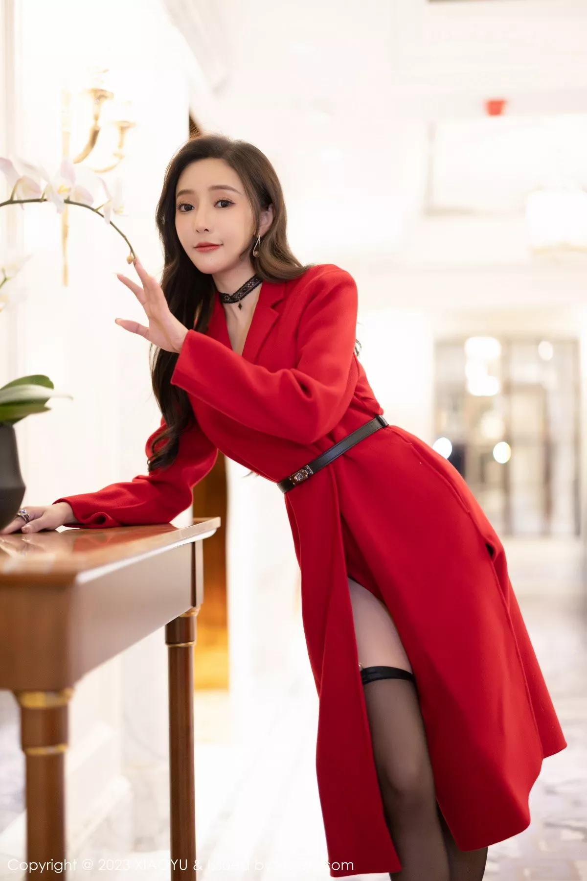 秀人集.com_[XiaoYu画语界]Vol.945_女神王馨瑶yanni性感红外衣露黑色蕾丝内衣秀完美身材诱惑写真82P