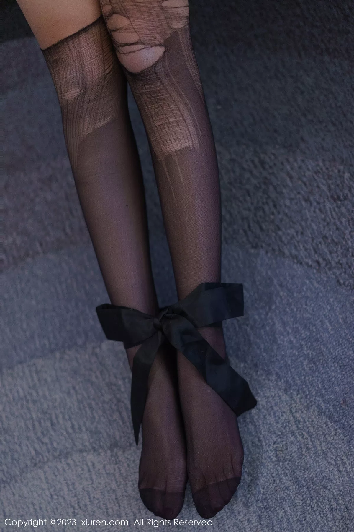 秀人集.com_[XiuRen秀人网]No.6150_模特icy猪性感白T配黑短裙露黑色蕾丝内衣秀凹凸身材诱惑写真75P