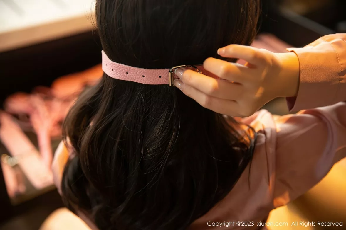 秀人集.com_[XiuRen秀人网]No.6211_模特熊小诺私房半脱露暗绿色蕾丝内衣秀曼妙身姿迷人诱惑写真77P