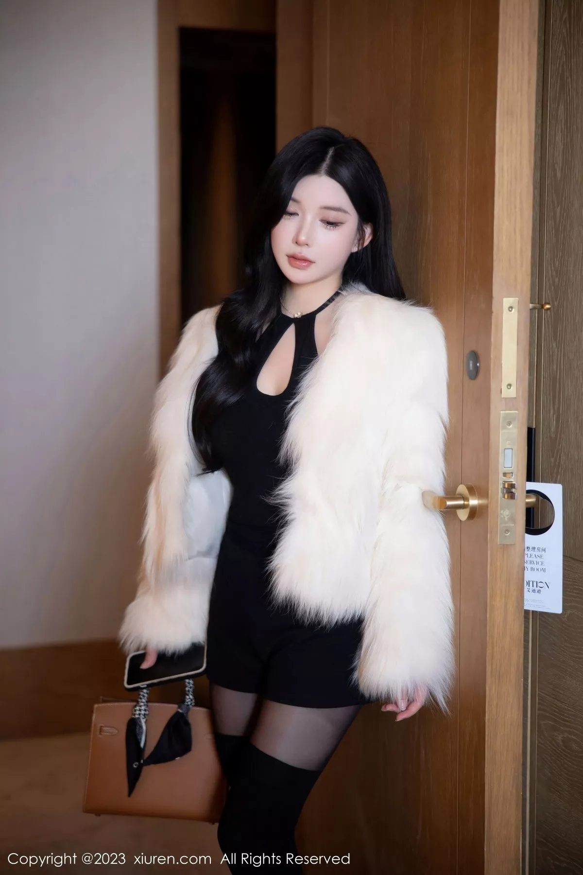 秀人集.com_[XiuRen秀人网]No.6212_模特林珊珊黑色收身服饰露性感黑色轻透蕾丝内衣极致诱惑写真81P