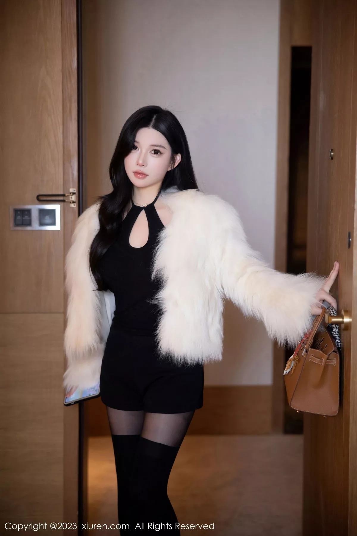 秀人集.com_[XiuRen秀人网]No.6212_模特林珊珊黑色收身服饰露性感黑色轻透蕾丝内衣极致诱惑写真81P