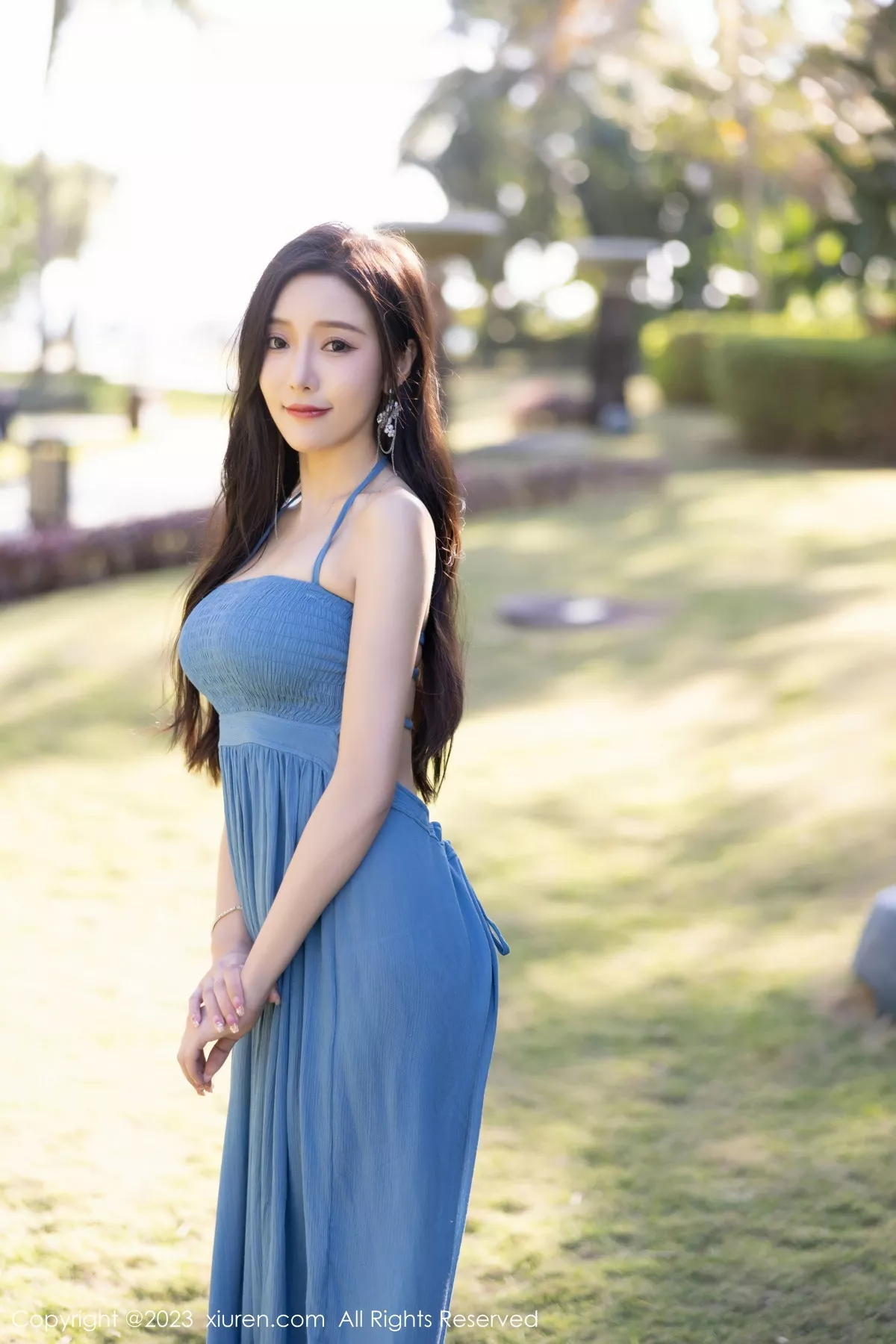 秀人集.com_[XiuRen秀人网]No.6222_女神王馨瑶yanni海南岛旅拍性感黑色泳装秀丰满身材迷人写真84P