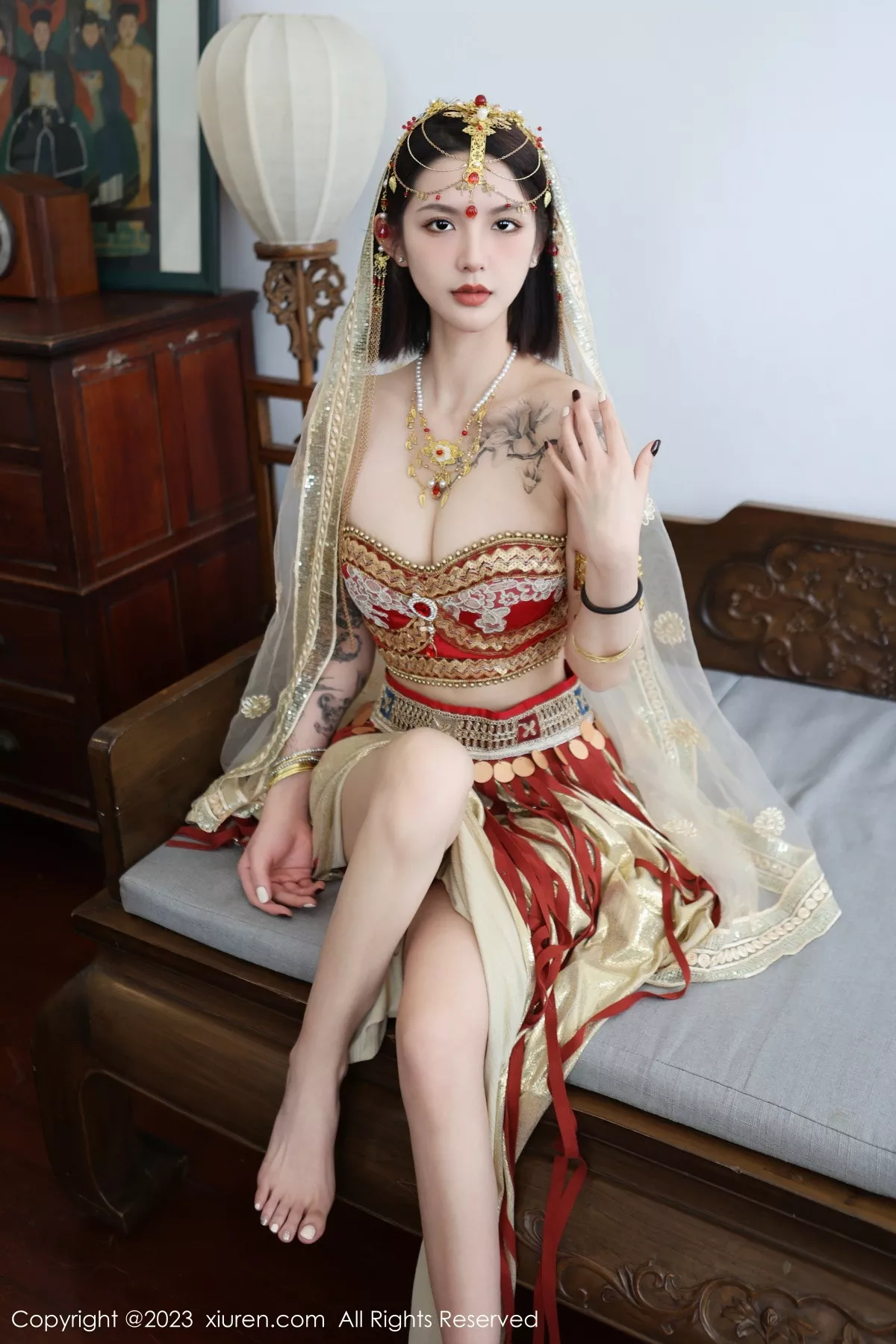 秀人集.com_[XiuRen秀人网]No.6240_模特乔一一性感异域风情舞女服饰秀曼妙身姿迷人气质诱惑写真76P