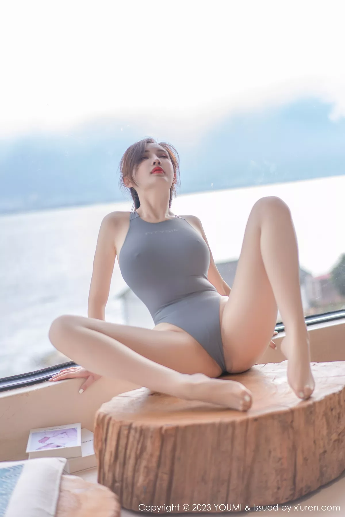 秀人集.com_[YouMi尤蜜荟]Vol.900_女神Carol周妍希大理旅拍性感蓝灰泳装秀丰满身材迷人诱惑写真89P