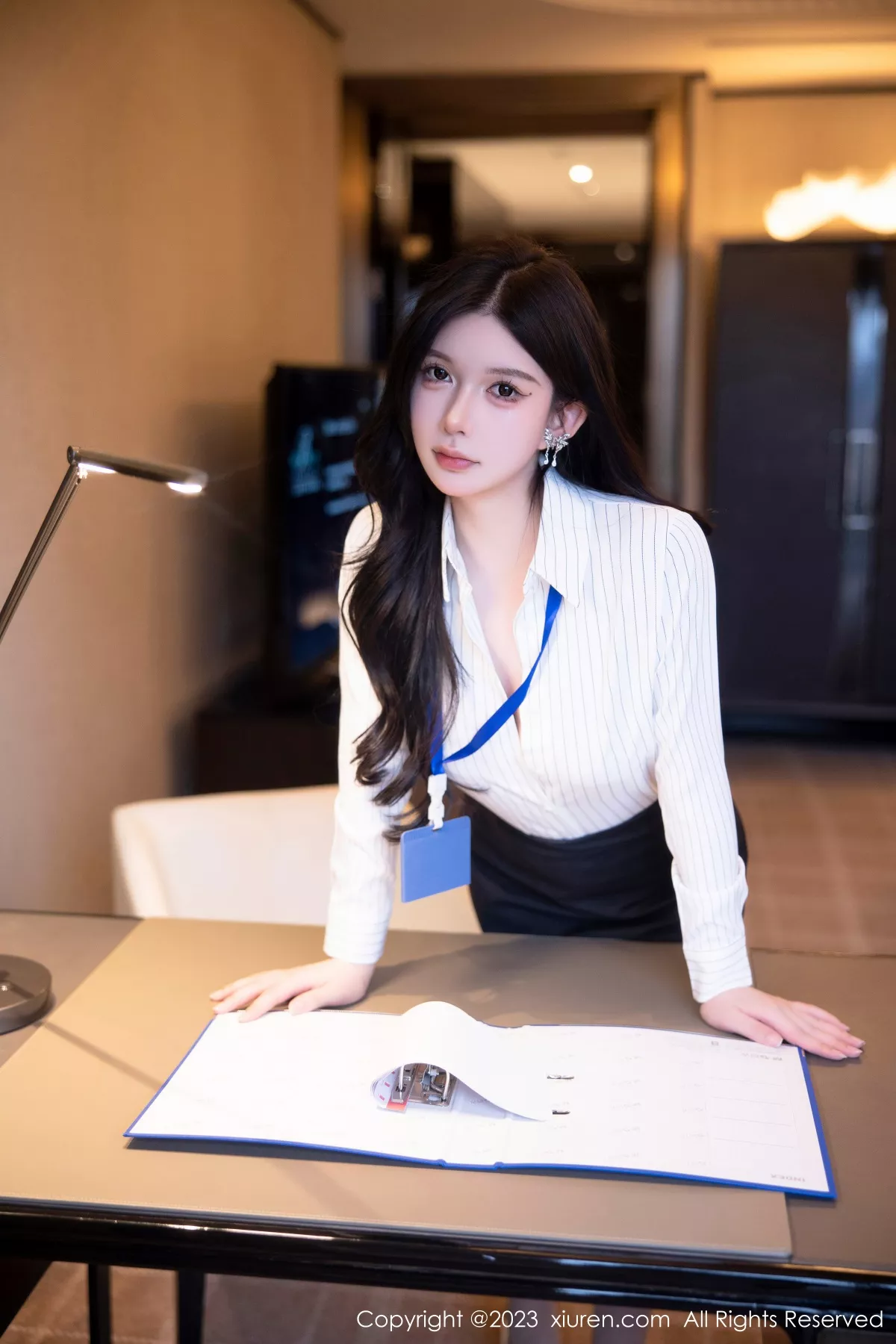 秀人集.com_[XiuRen秀人网]No.6247_模特林珊珊性感白T配黑短裙露浅黄色内衣开档肉丝完美诱惑写真97P