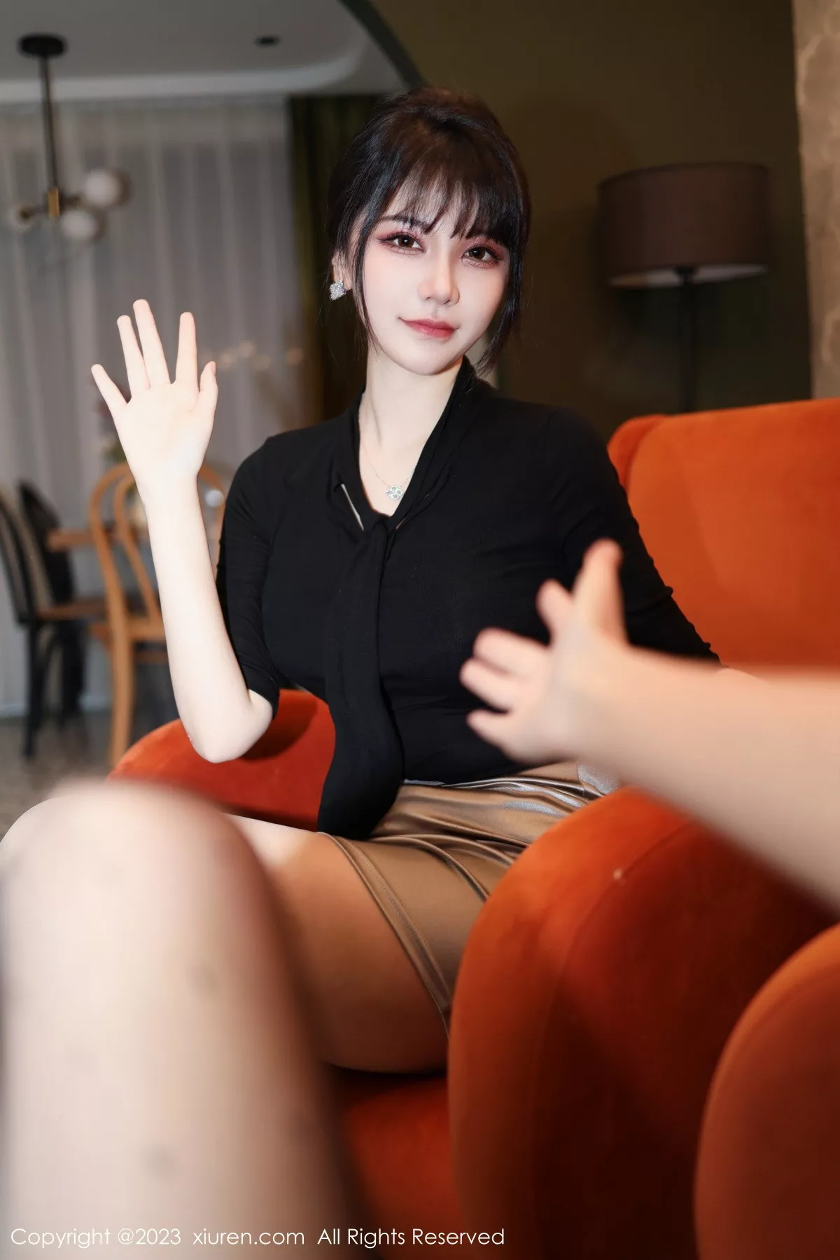 秀人集.com_[XiuRen秀人网]No.6256_模特桃桃子闺蜜剧情主题性感黑白丝袜系列秀美腿迷人诱惑写真85P