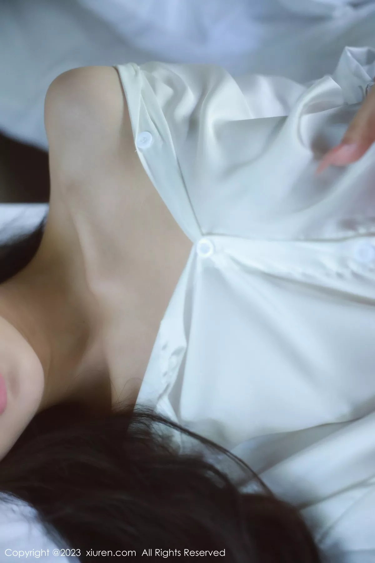 秀人集.com_[XiuRen秀人网]No.6183_模特谢晚晚私房床上脱性感白T秀曼妙身姿美轮美奂迷人诱惑写真44P