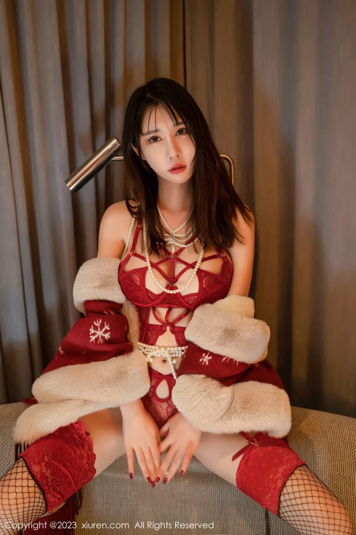 秀人集.com_[XiuRen秀人网]No.6188_模特夏沫沫tifa阳朔旅拍性感红色情趣内衣配黑丝吊袜诱惑写真62P