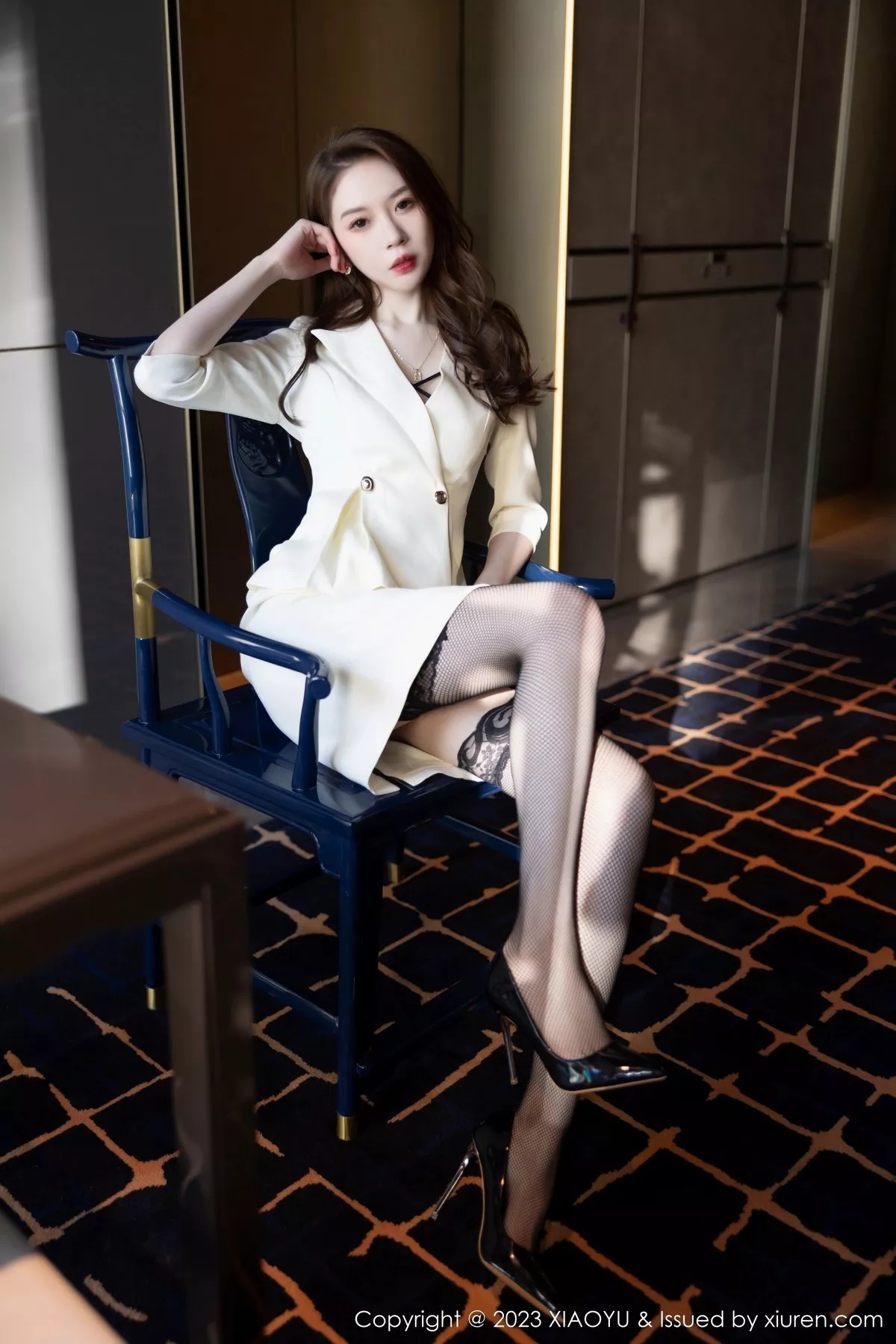 秀人集.com_[XiaoYu画语界]Vol.977_模特梦心玥黑色情趣内衣配黑色蕾丝吊袜秀曼妙身姿诱惑写真101P