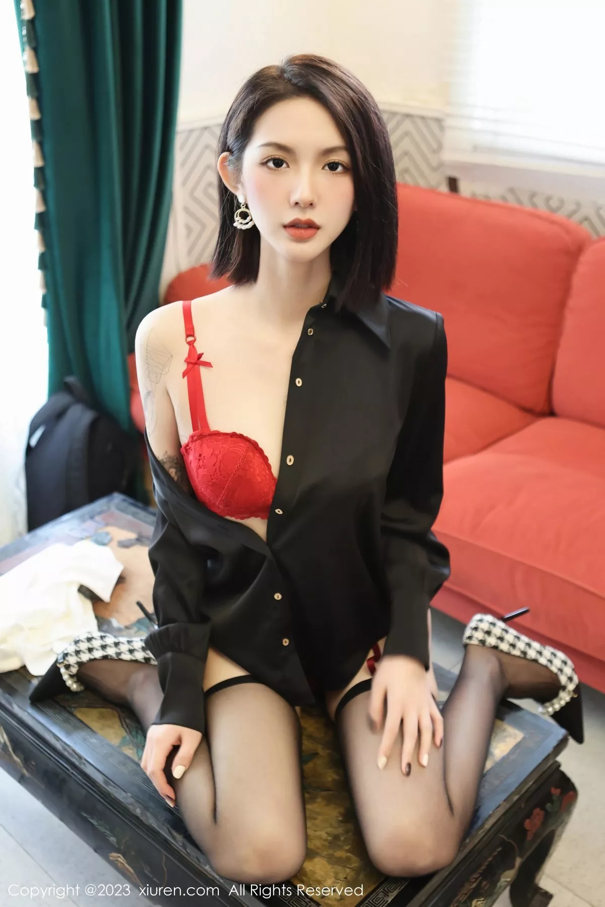 秀人集.com_[XiuRen秀人网]No.6356_模特乔一一私房半脱露性感红色蕾丝内衣配黑丝吊袜完美诱惑写真89P